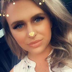 Meet your Posher, Ariane